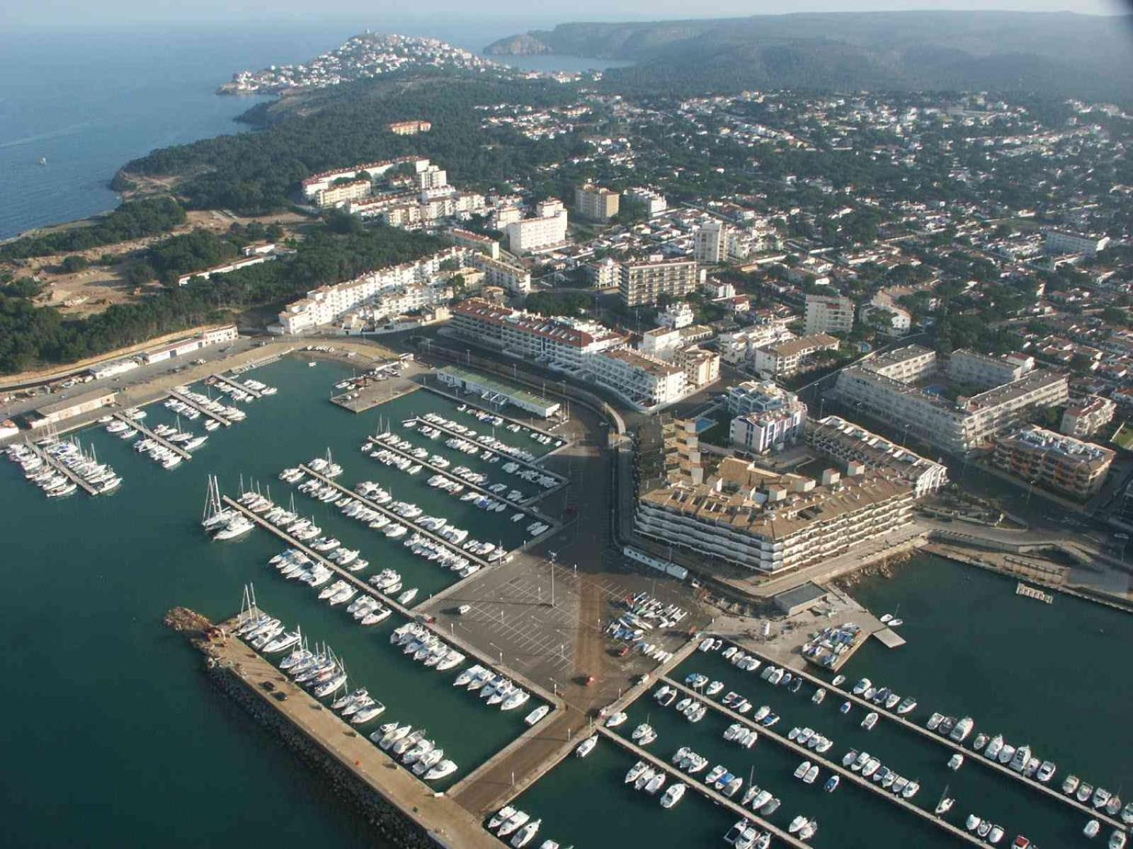 Passeig Del Mar - Apartamentos Primera Linea L' Escala 外观 照片